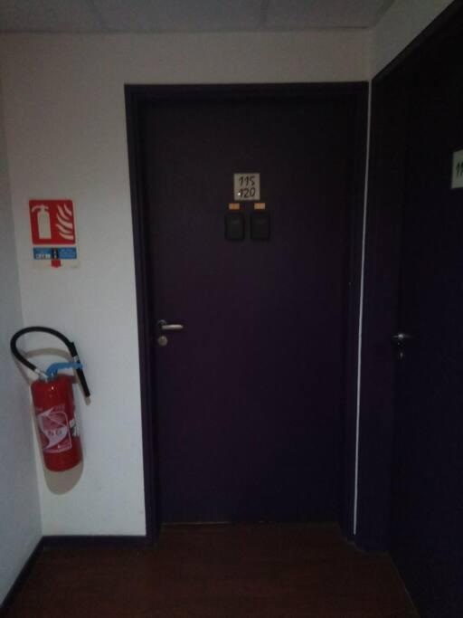 Agreable Studio Familial A Lourdes, Proche Gare Luaran gambar
