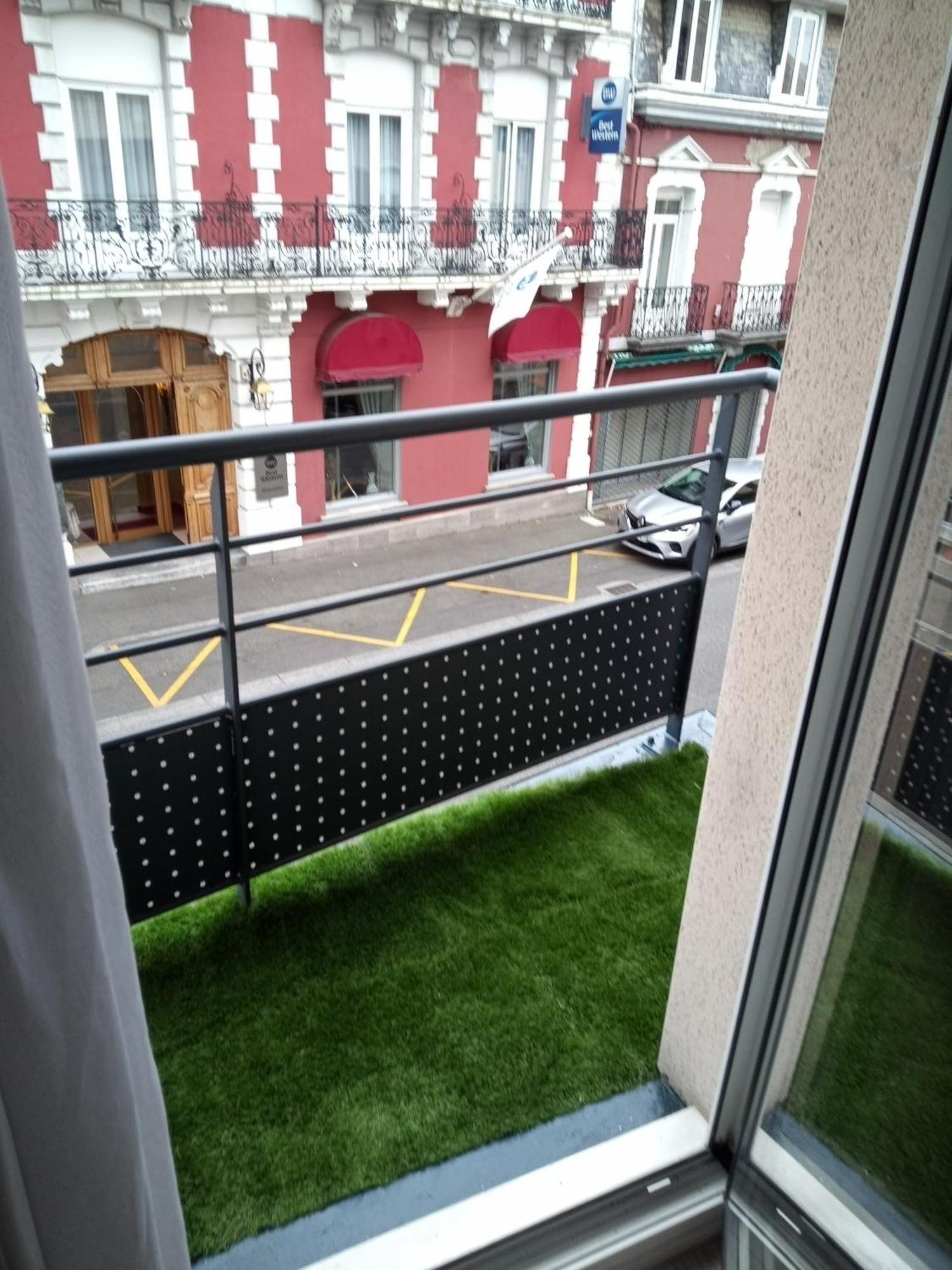 Agreable Studio Familial A Lourdes, Proche Gare Luaran gambar
