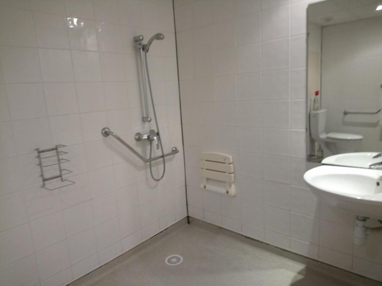 Agreable Studio Familial A Lourdes, Proche Gare Luaran gambar