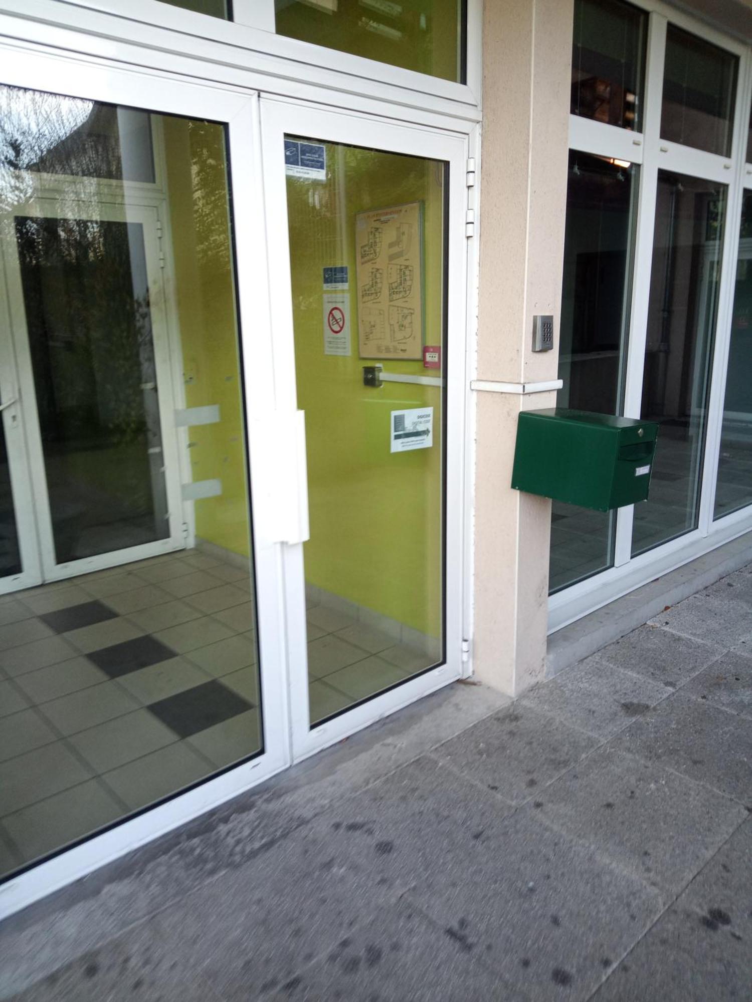 Agreable Studio Familial A Lourdes, Proche Gare Luaran gambar